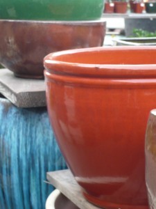 check out this super cool pot. what color would you call it? maybe ... persimmon?